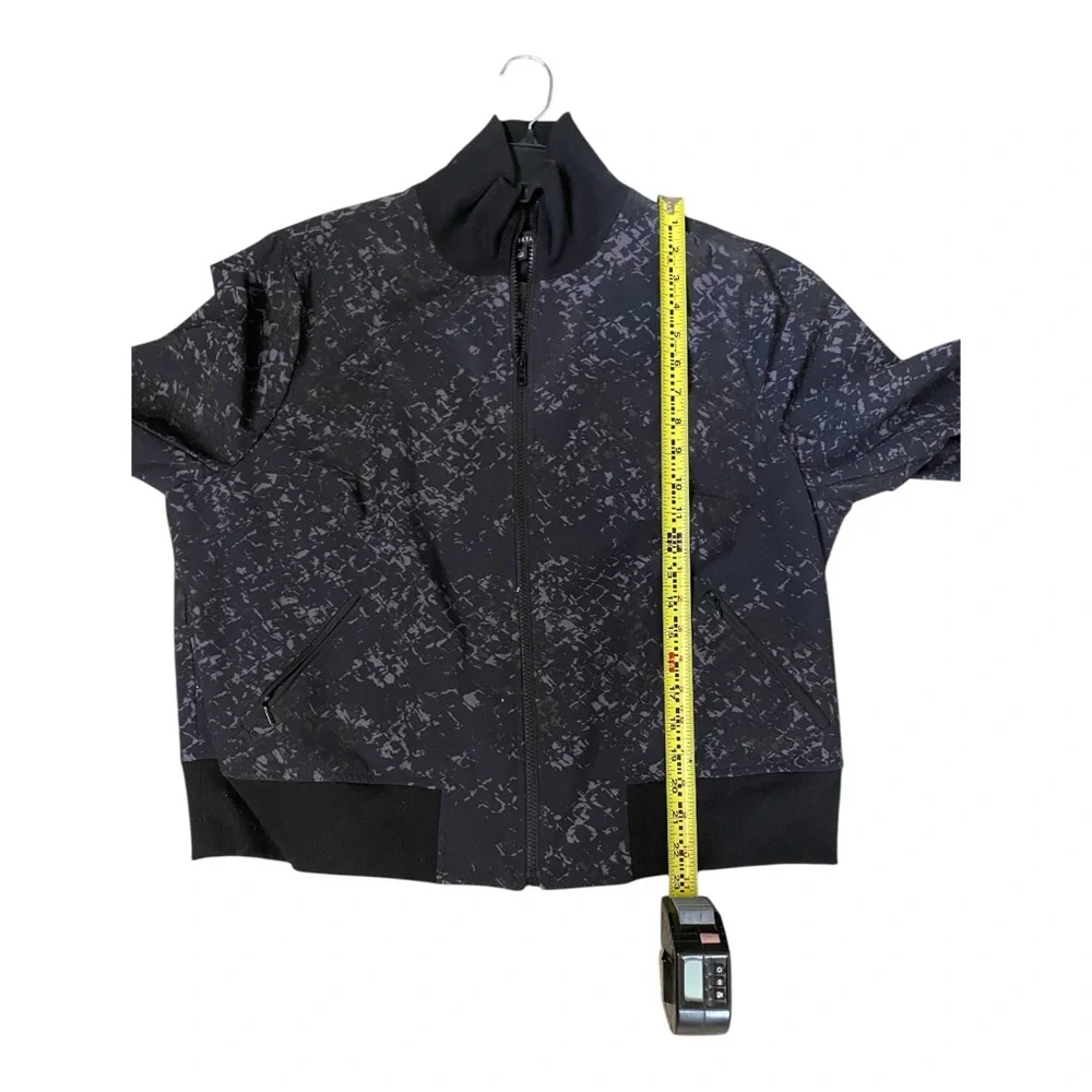 💐NWT Lane Bryant Black Bomber Jacket with Ribbed Details - Picture 4 of 12